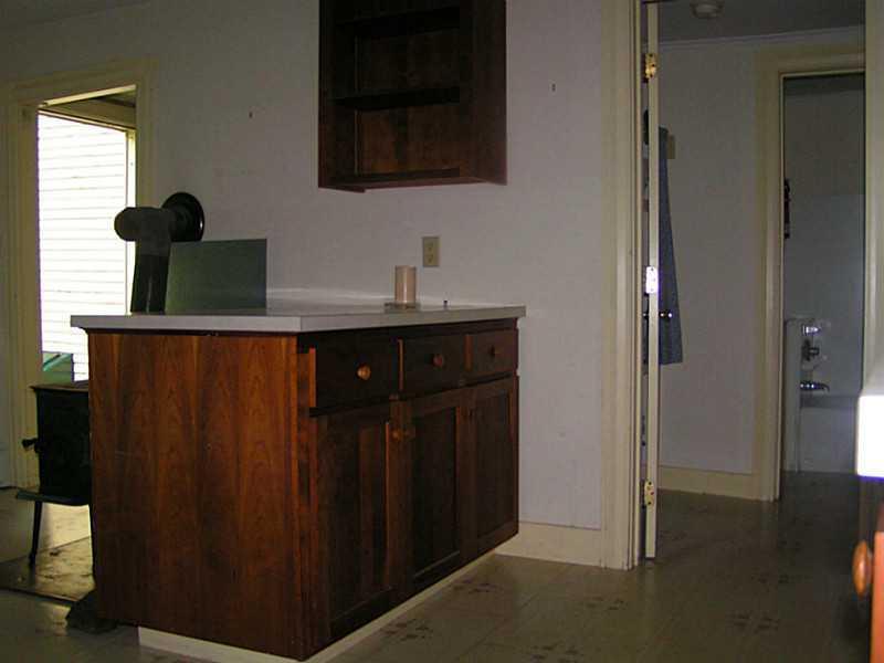 529 Paris Hill Road South Paris, ME 04281 - Photo 4 of 29 Kitchen.