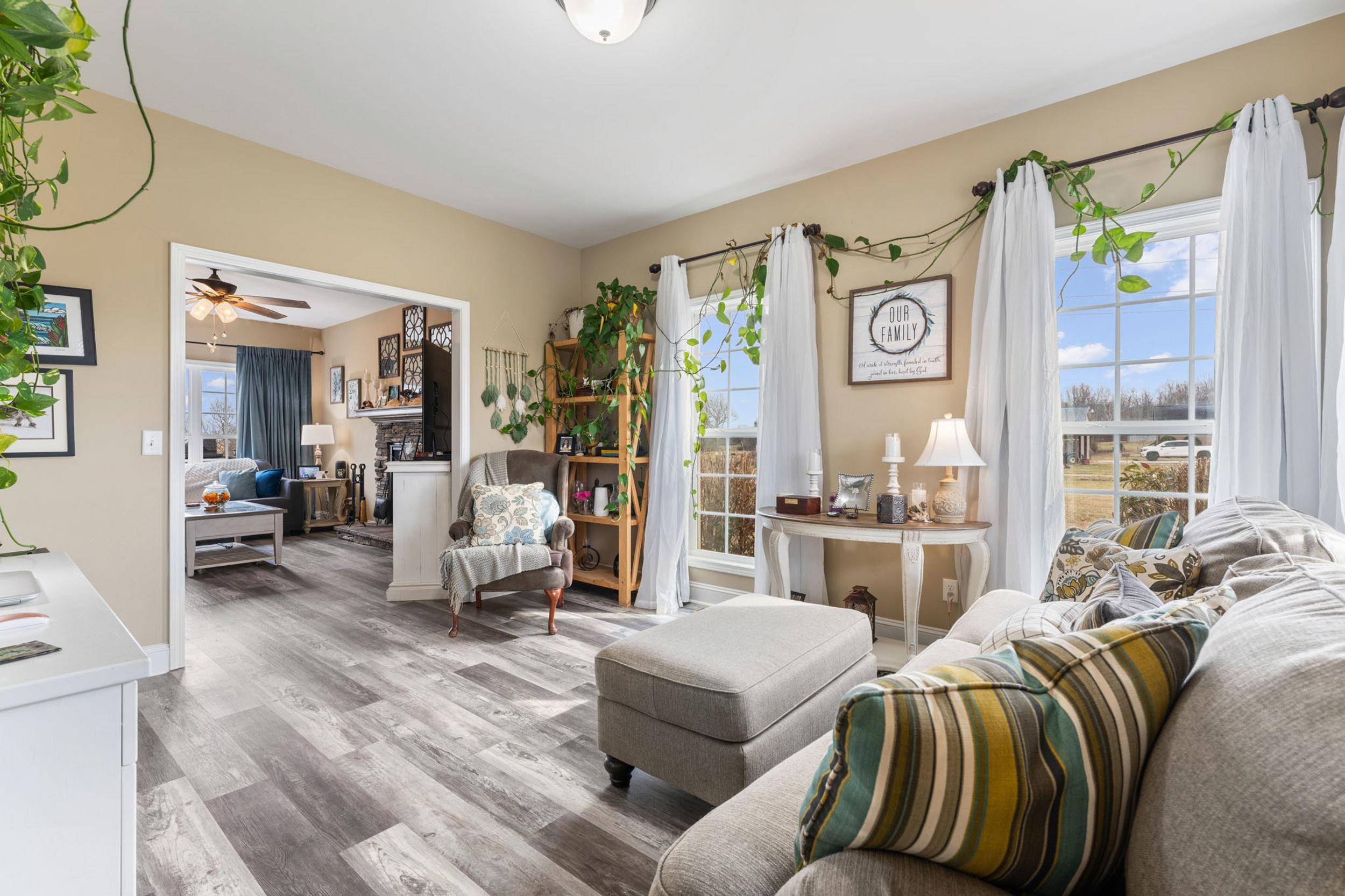 725 Allendale Road Woodruff, SC 29388 - Photo 15 of 33