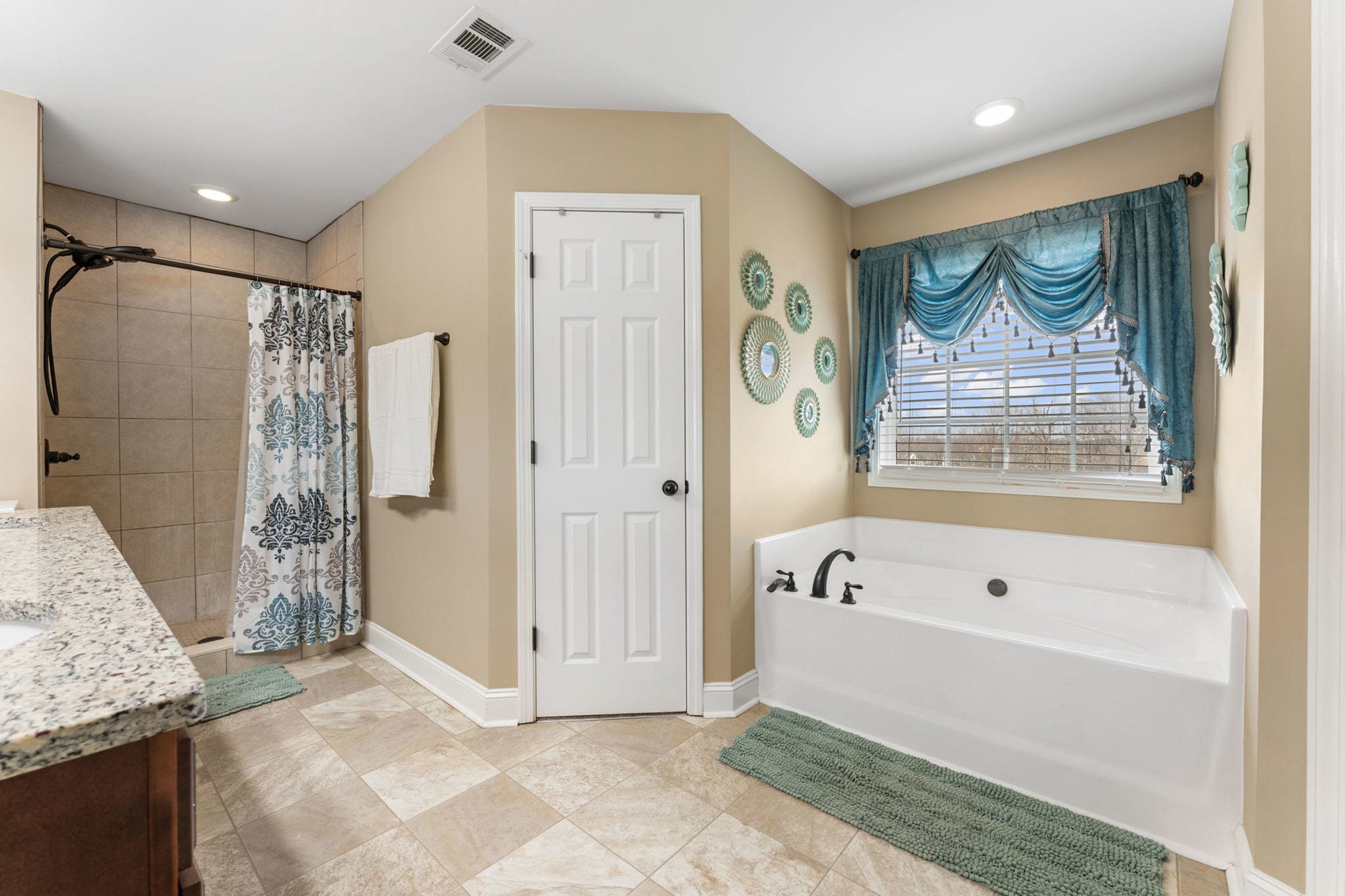 725 Allendale Road Woodruff, SC 29388 - Photo 19 of 33