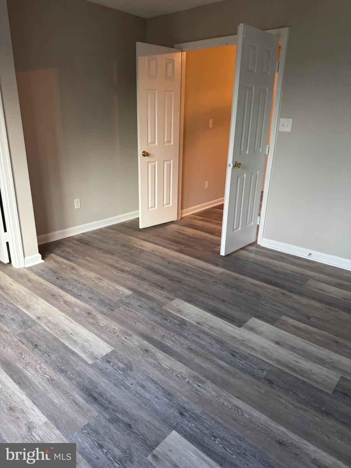 10630 Winfield Loop Manassas, VA 20109 - Photo 19 of 44 Spacious room with inviting light.