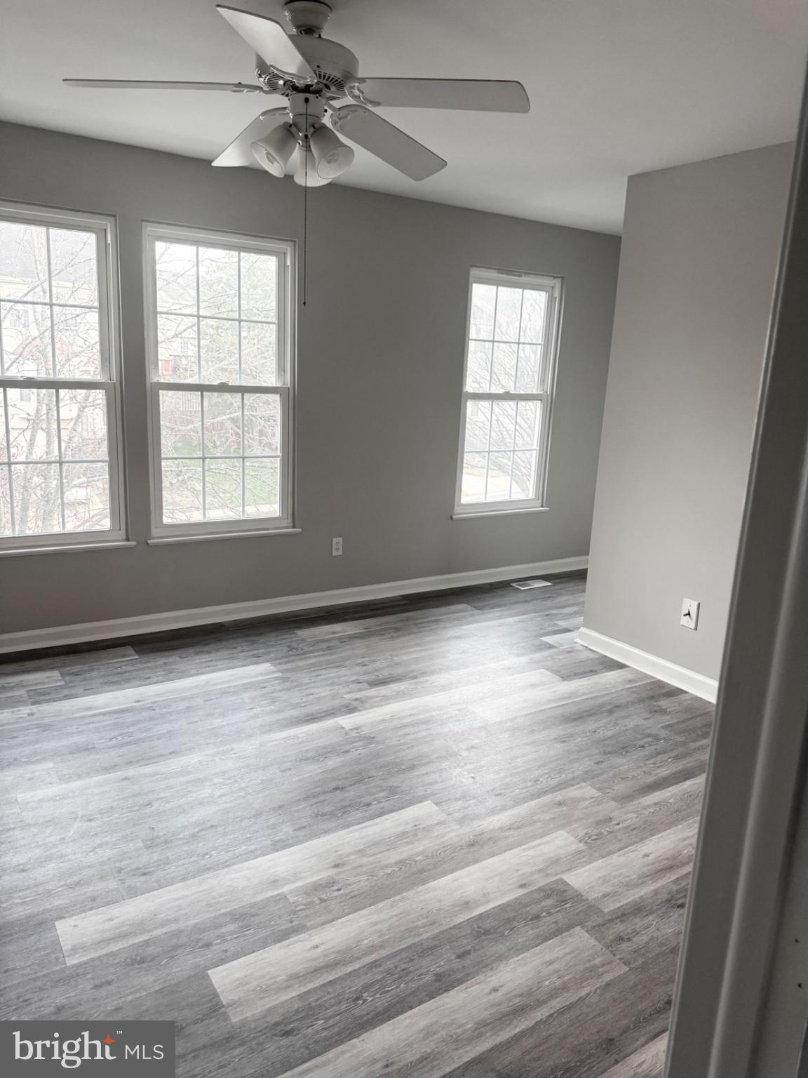 10630 Winfield Loop Manassas, VA 20109 - Photo 30 of 44 Bright and airy open space awaits.