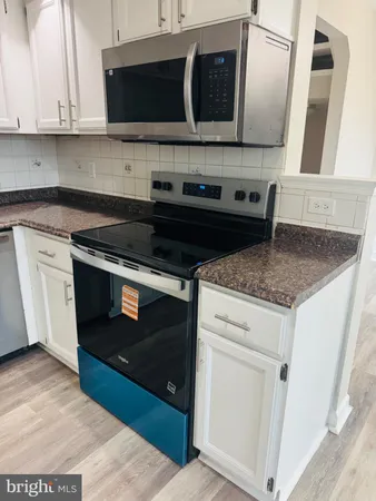 $2,690 | 10630 Winfield Loop, Manassas, VA 20109