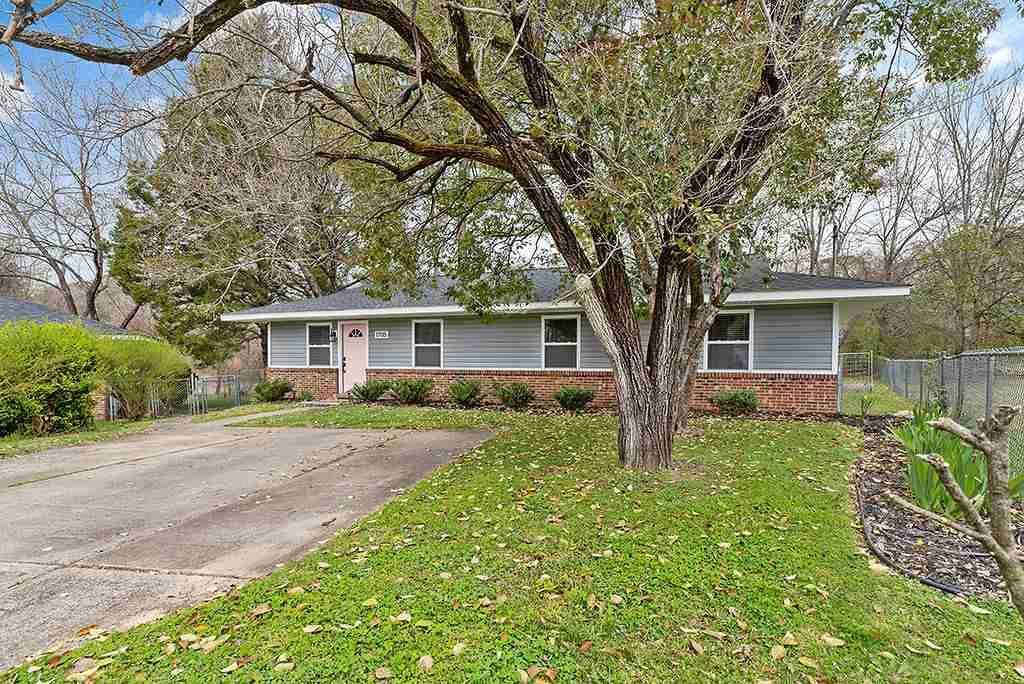 1705 Sundial Place Raleigh, NC 27610 - Photo 2 of 29 Photo 2