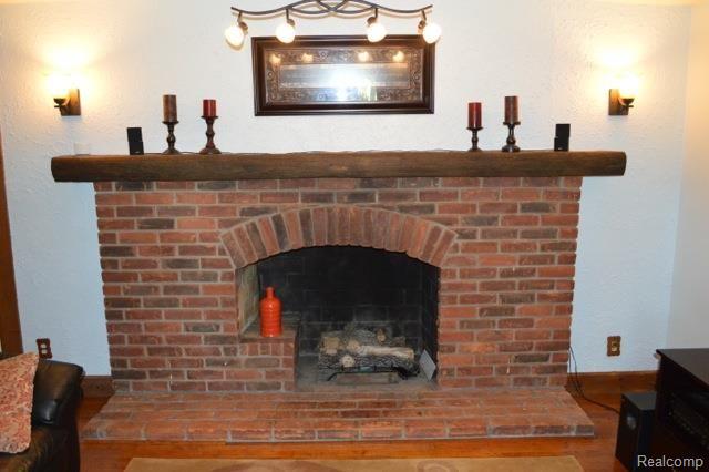 8835 Marr Road Almont, MI 48003 - Photo 11 of 35 2014-07-18 09.36