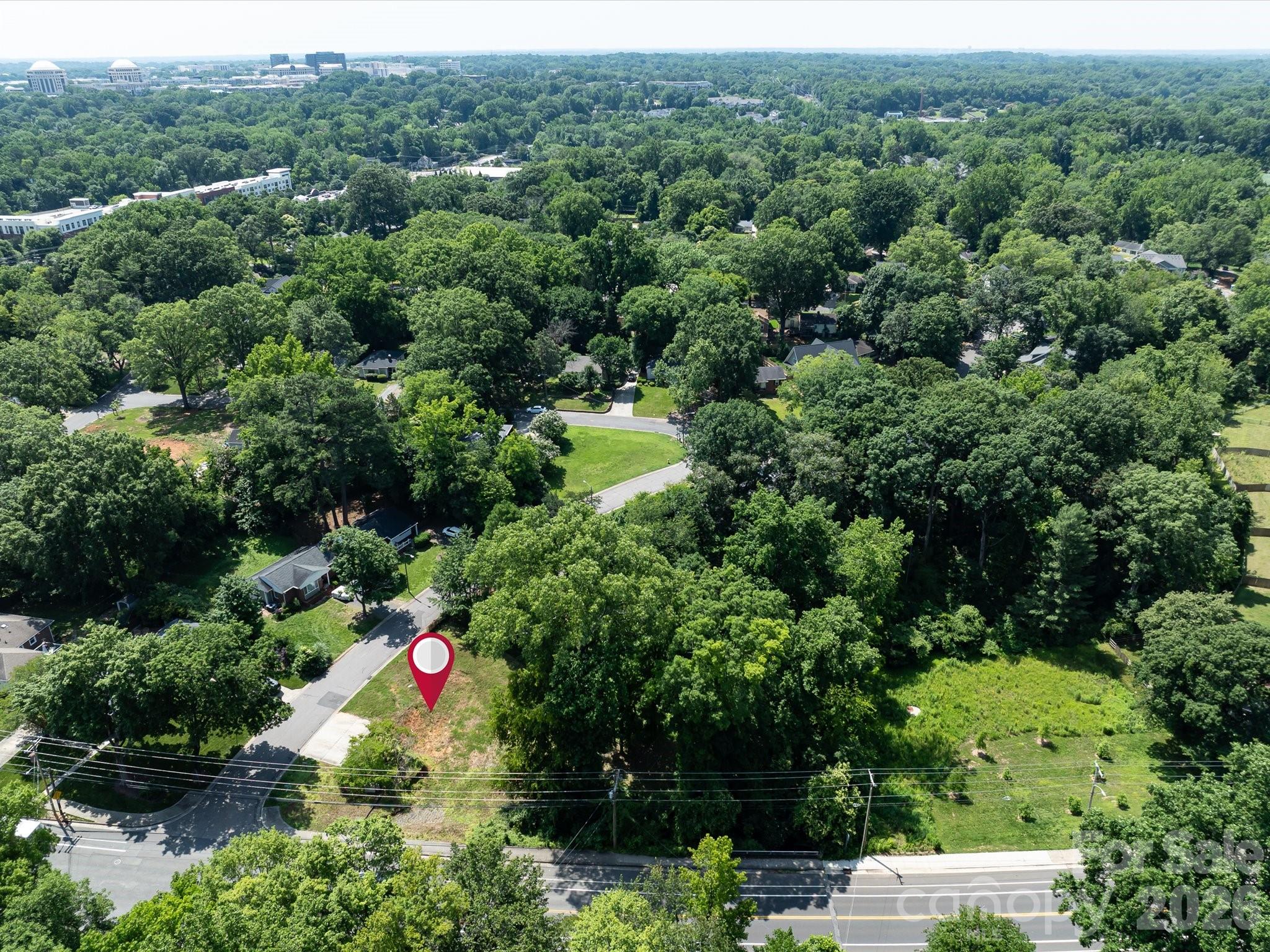 4800 Valley Stream Road Charlotte, NC 28209 - Photo 10 of 16 Gallery Image 10