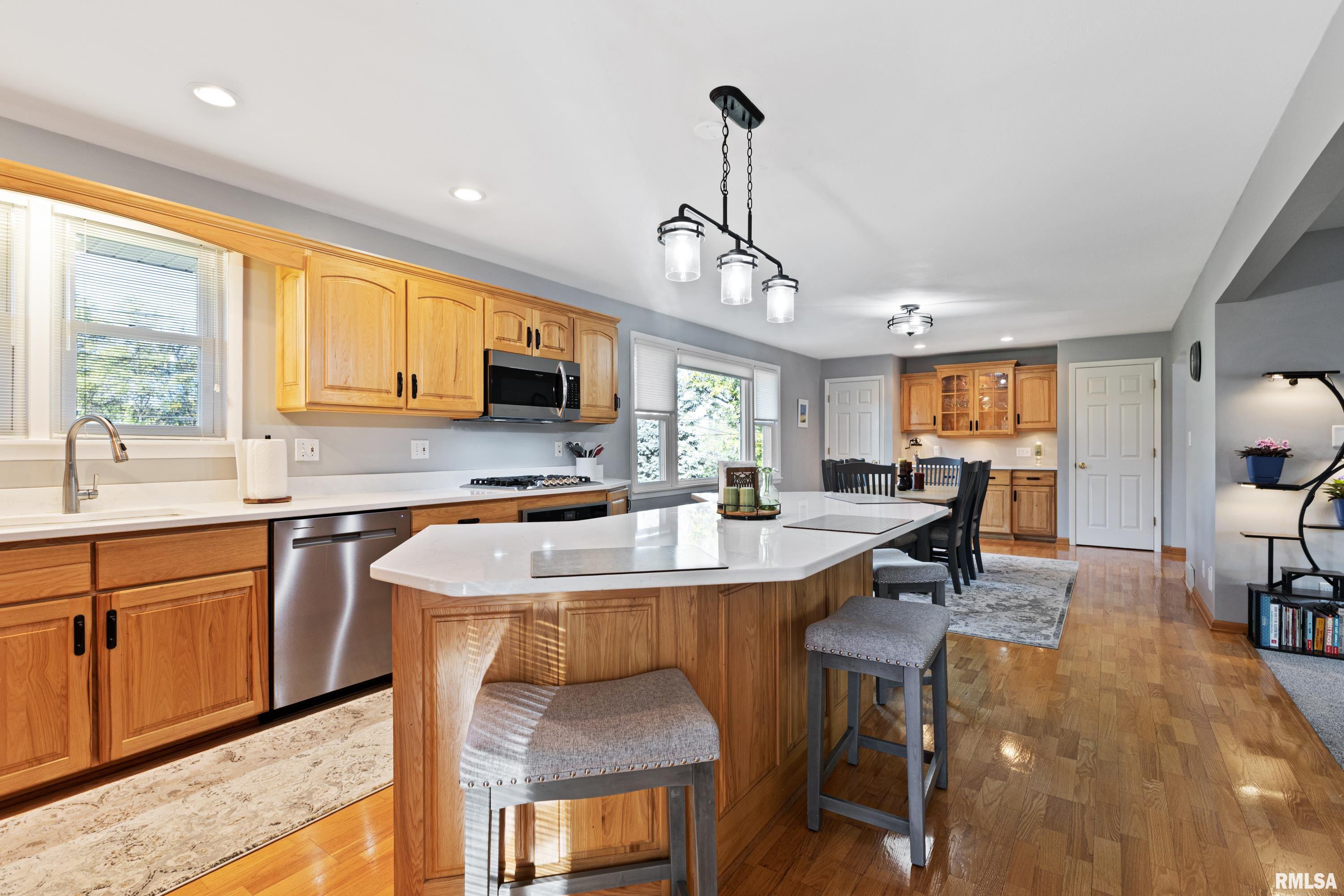 1021 Christopher Court Quincy, IL 62305 - Photo 12 of 30