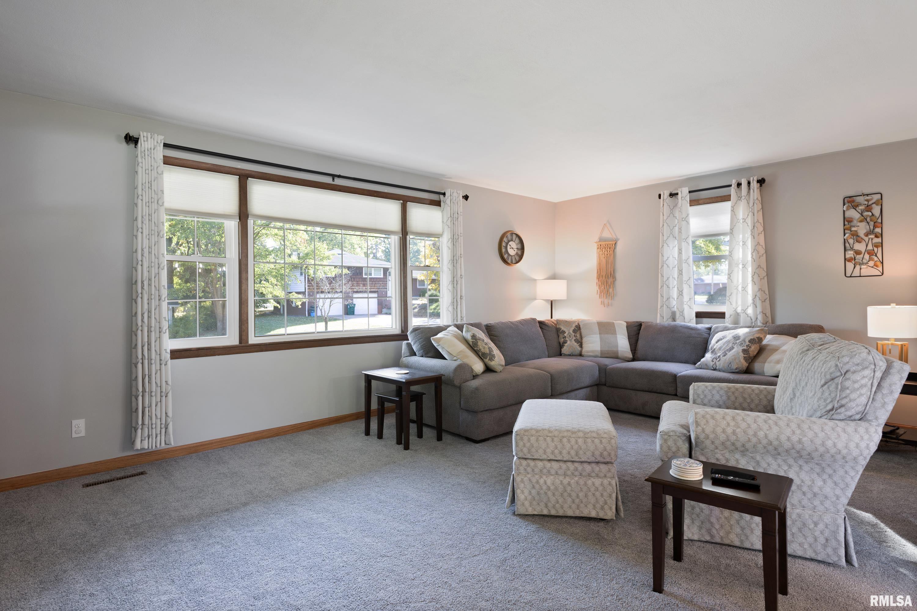 1021 Christopher Court Quincy, IL 62305 - Photo 16 of 30