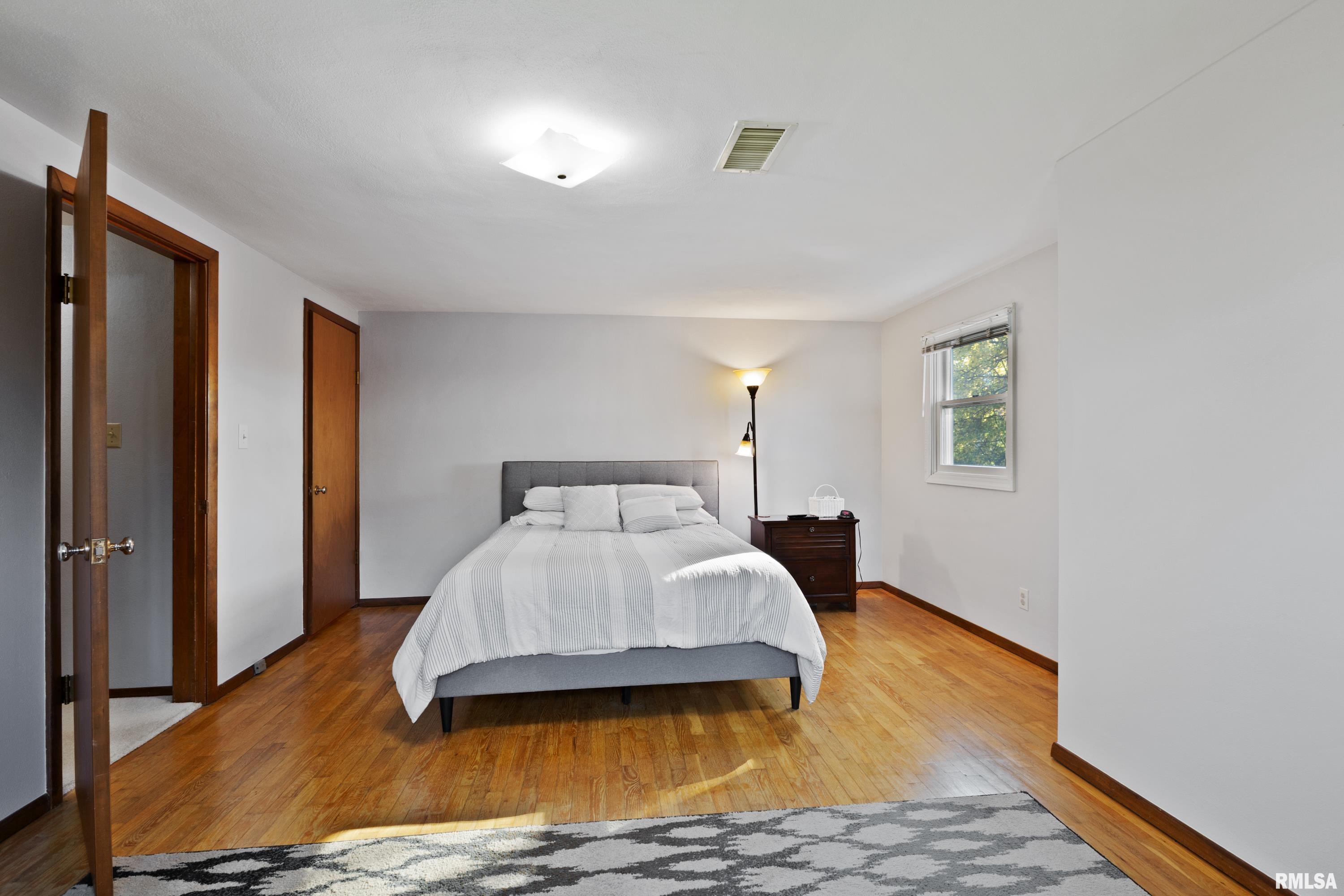 1021 Christopher Court Quincy, IL 62305 - Photo 24 of 30