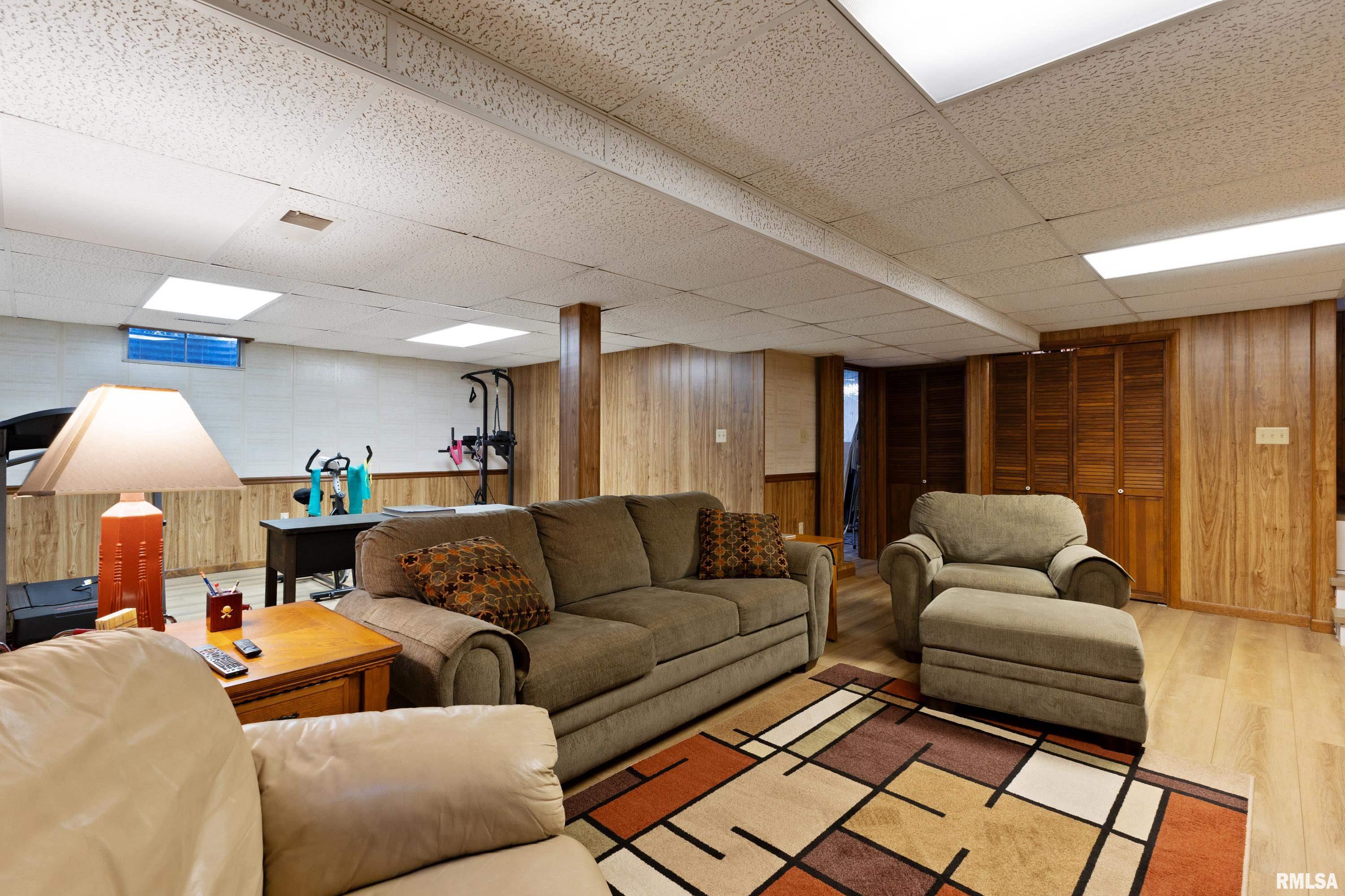 1021 Christopher Court Quincy, IL 62305 - Photo 26 of 30