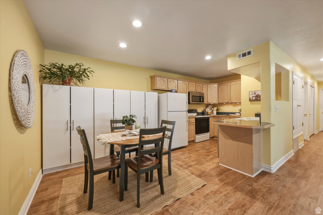 215 South 1050th Street West, Unit 5 Provo, UT 84601 - Photo 6 of 40