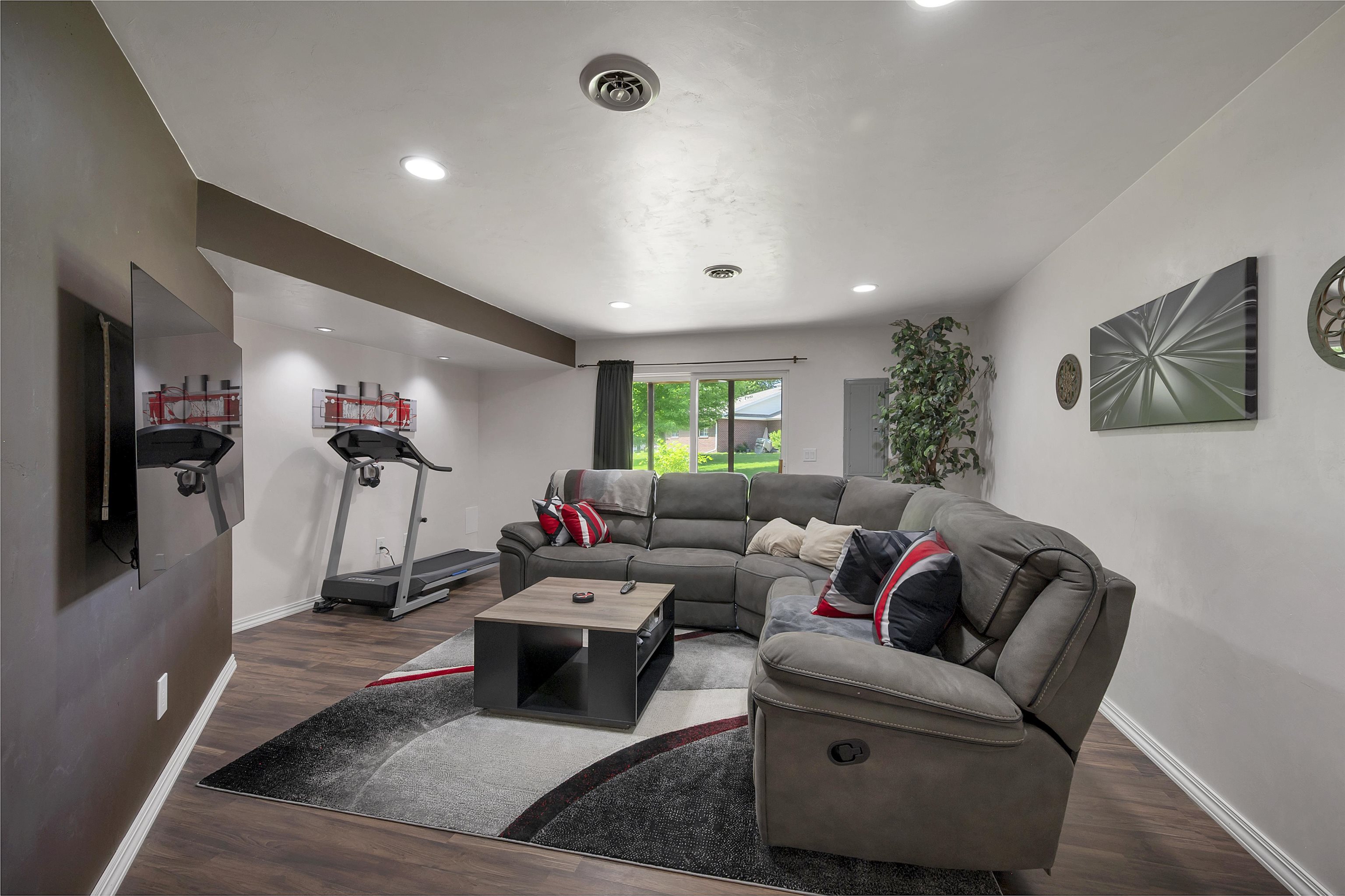 1909 Riverside Drive, Unit H Green Bay, WI 54313 - Photo 33 of 51