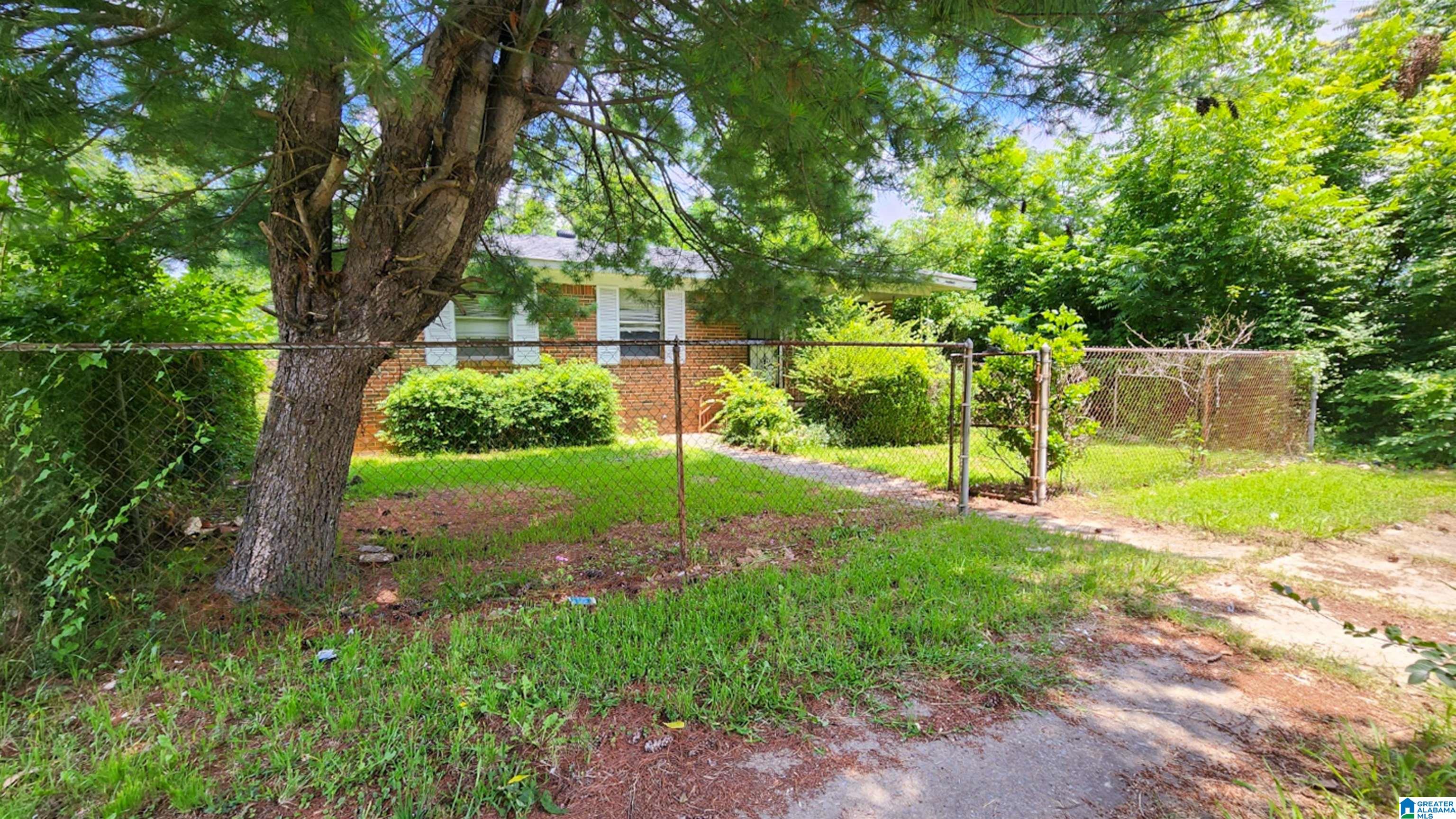 522 64th Street Fairfield, AL 35064 - Photo 27 of 28