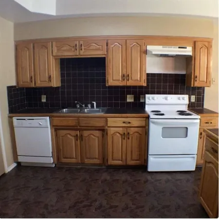 $1,695 | 316 Lochridge Drive, Azle, TX 76020