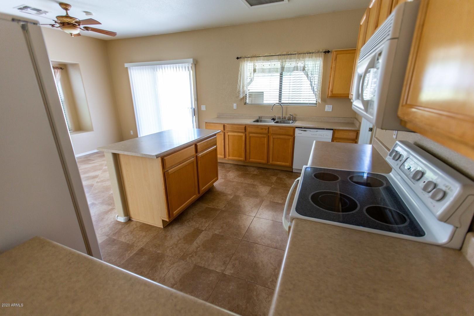 4036 East Rowel Road Phoenix, AZ 85050 - Photo 9 of 24 Copy (1) of kitchen 3