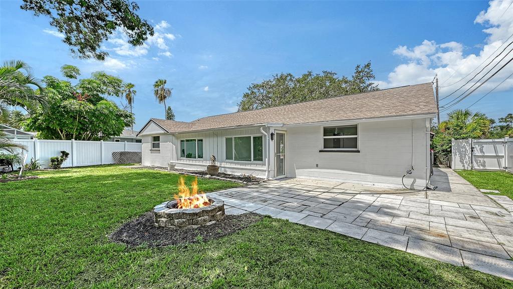 6711 South Lockwood Ridge Road Sarasota, FL 34231 - Photo 48 of 62 Gallery Image 48
