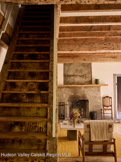 a view of entryway and hall