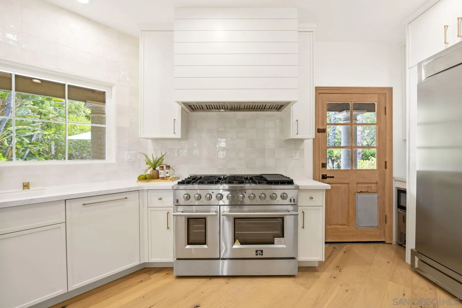 17601 Valle Verde Road Poway, CA 92064 - Photo 33 of 59 Gallery Image 33