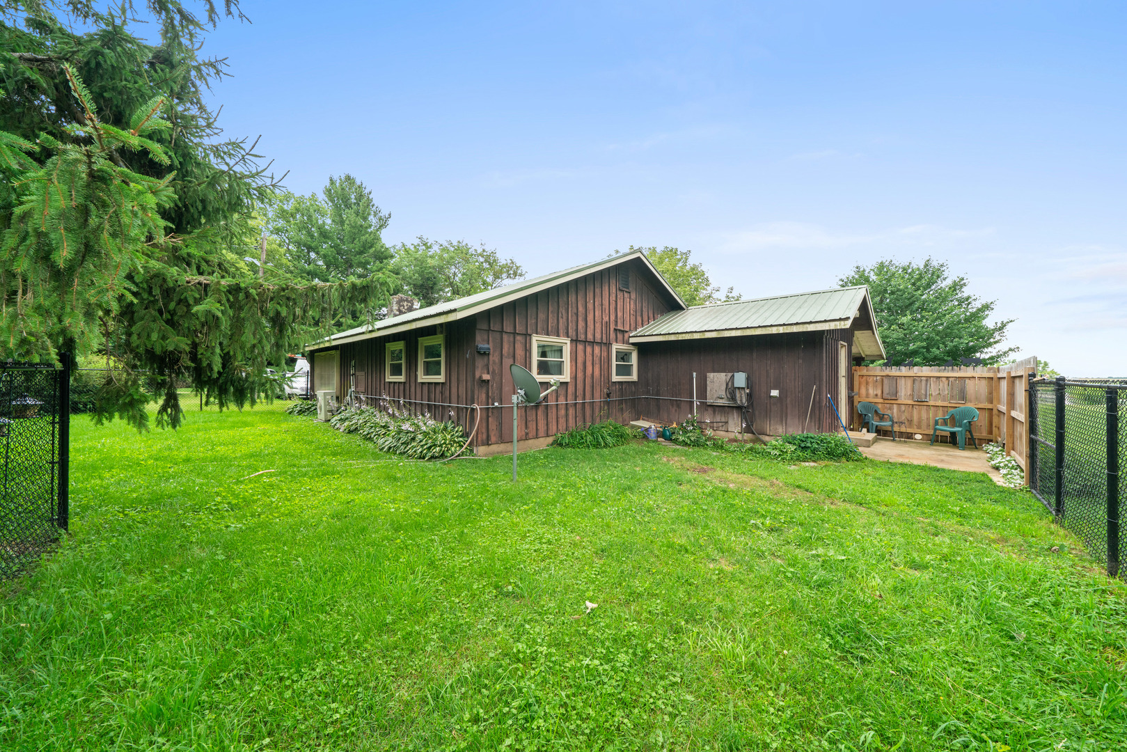 3435 Howlett Road Paw Paw, IL 61353 - Photo 27 of 36