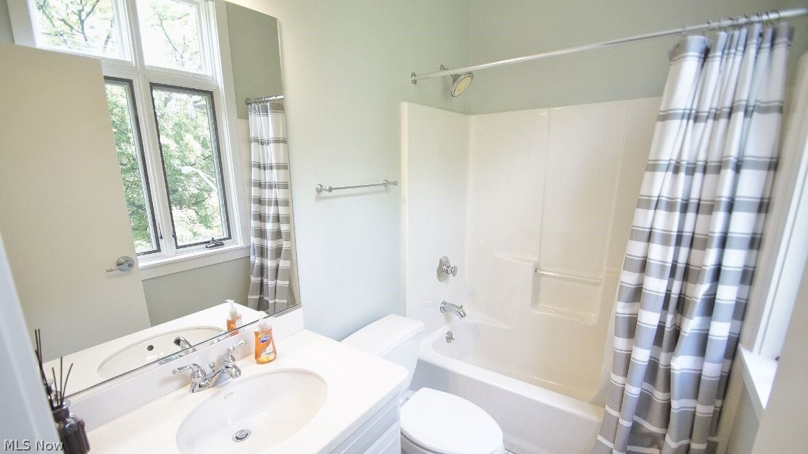 12662 Mayfield Road Cleveland, OH 44106 - Photo 10 of 11 Gallery Image 10