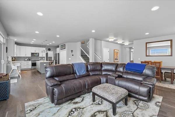 $749,900 | 24673 East Blue Ridge Avenue, Liberty Lake, WA 99019