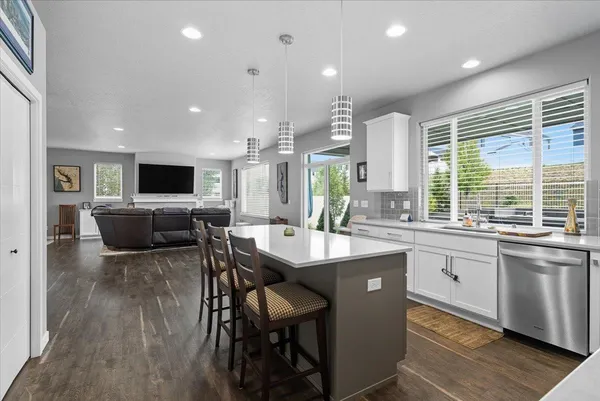 $749,900 | 24673 East Blue Ridge Avenue, Liberty Lake, WA 99019