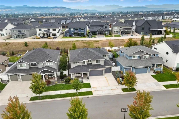 $749,900 | 24673 East Blue Ridge Avenue, Liberty Lake, WA 99019