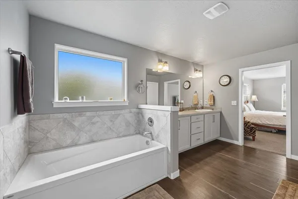 $749,900 | 24673 East Blue Ridge Avenue, Liberty Lake, WA 99019