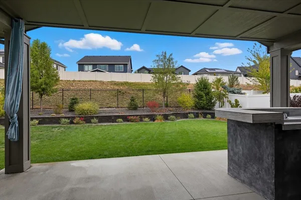 $749,900 | 24673 East Blue Ridge Avenue, Liberty Lake, WA 99019