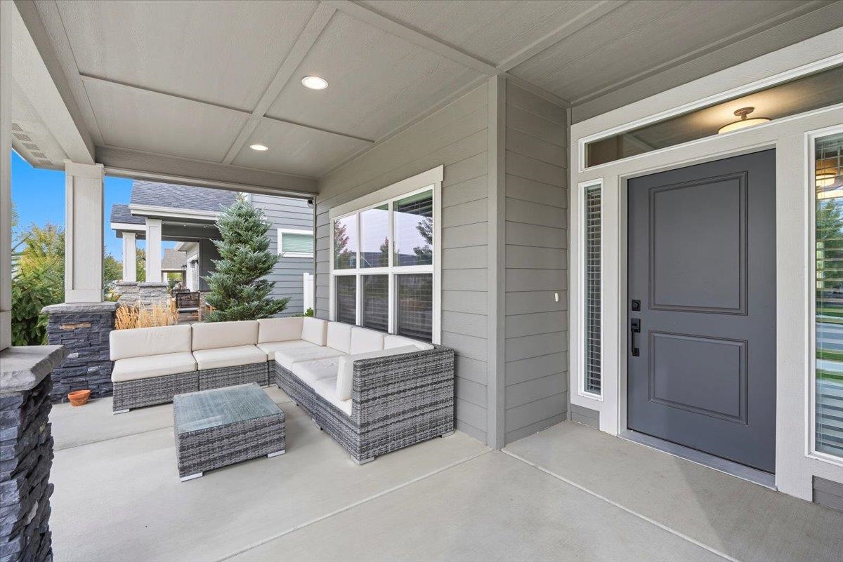24673 East Blue Ridge Avenue Liberty Lake, WA 99019 - Photo 4 of 40