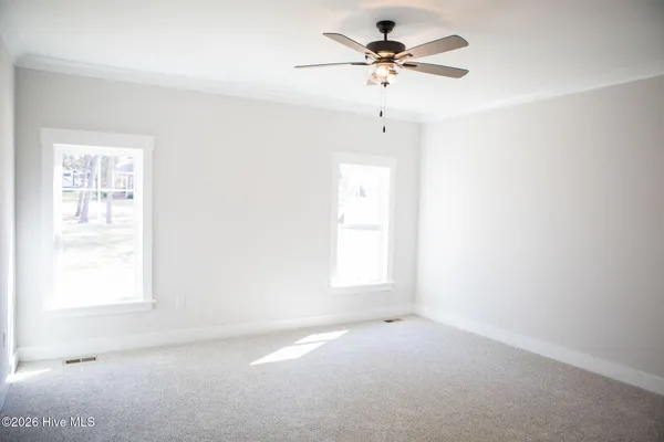 $482,900 | 115 Brisbayne Circle, La Grange, NC 28551