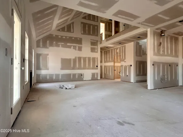 $482,900 | 115 Brisbayne Circle, La Grange, NC 28551