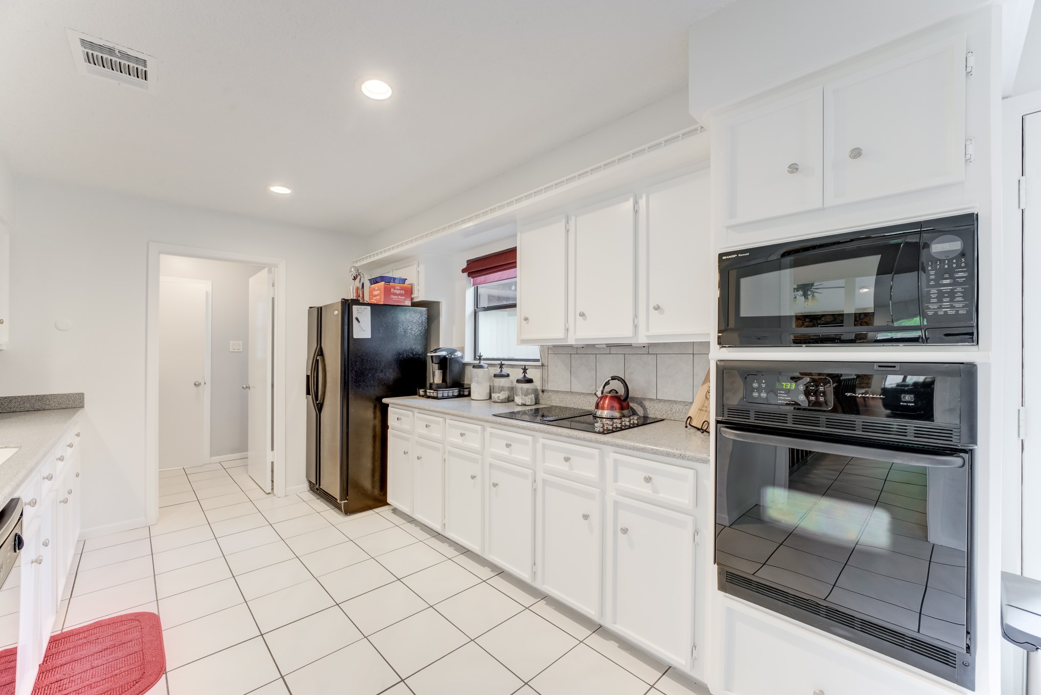 530 Kerri Leigh Court Spring, TX 77388 - Photo 16 of 46