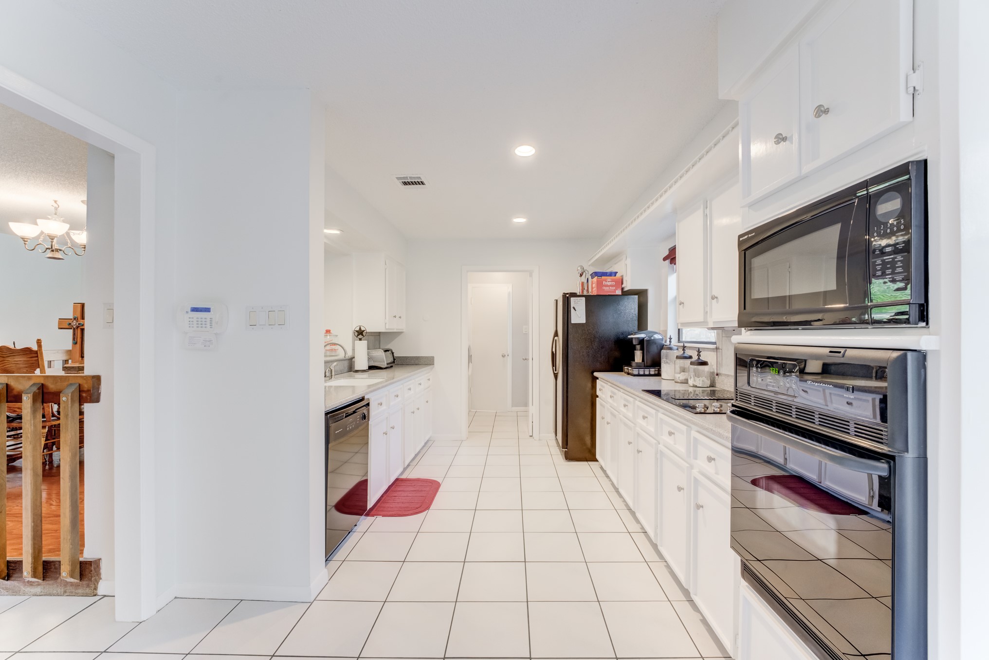 530 Kerri Leigh Court Spring, TX 77388 - Photo 18 of 46