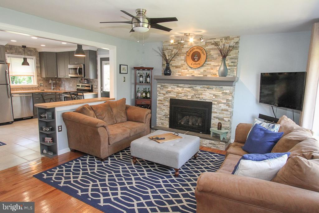 2267 Rhoads Road Pottstown, PA 19464 - Photo 2 of 31 Gallery Image 2