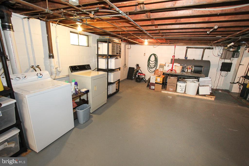 2267 Rhoads Road Pottstown, PA 19464 - Photo 21 of 31 Gallery Image 21