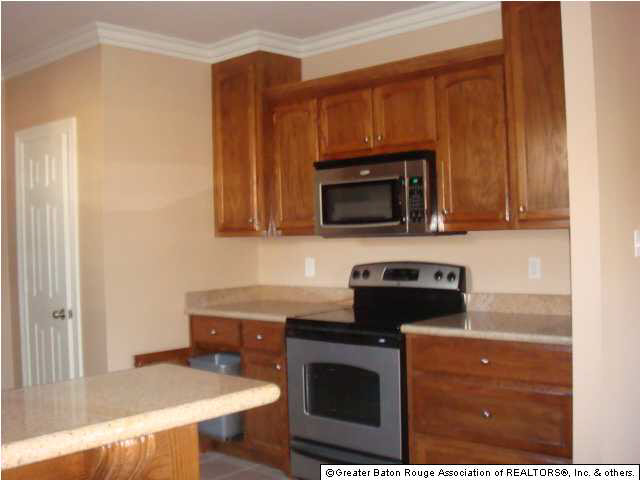 7065 Modesto Avenue Baton Rouge, LA 70811 - Photo 4 of 12 Gallery Image 4