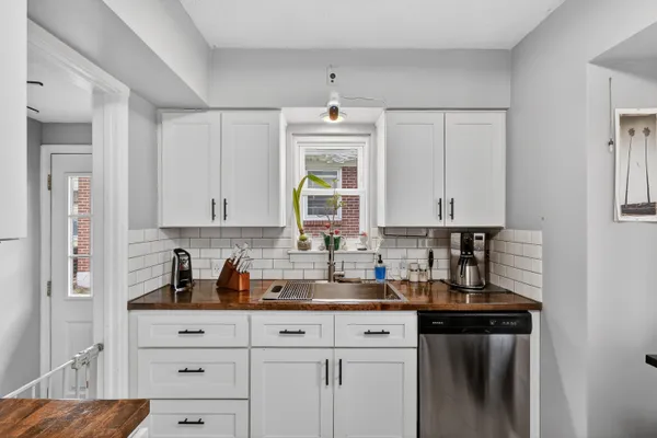 $295,000 | 1413 Hazen Street Southeast, Grand Rapids, MI 49507