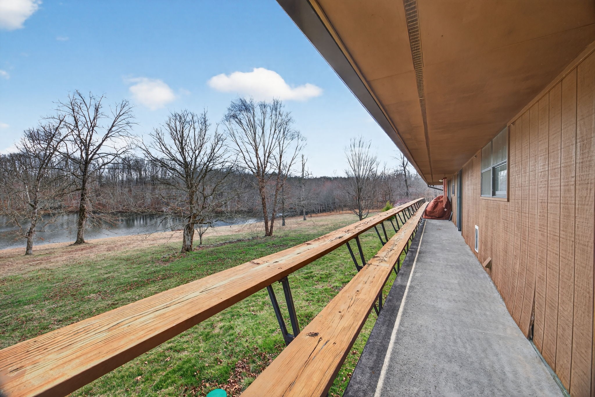 1552 New Harmony Road Pikeville, TN 37367 - Photo 2 of 28