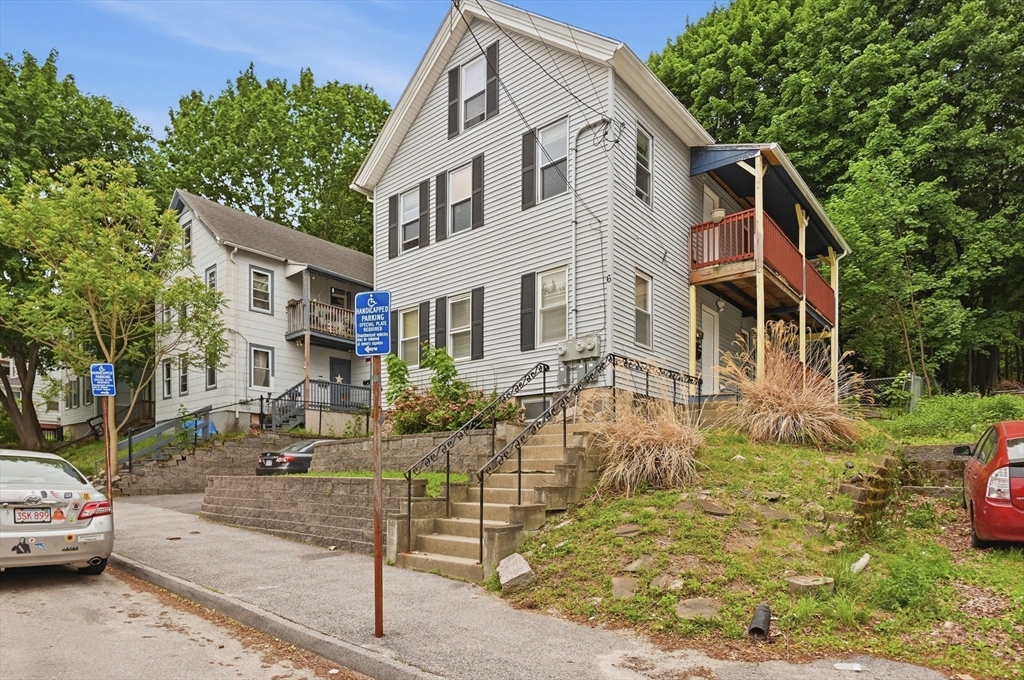 6 Oswald Street, Unit 1 Worcester, MA 01607 - Photo 2 of 20