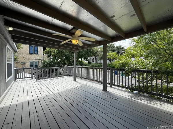 $800 | 3402 North New Braunfels Avenue, Unit 3, San Antonio, TX 78209