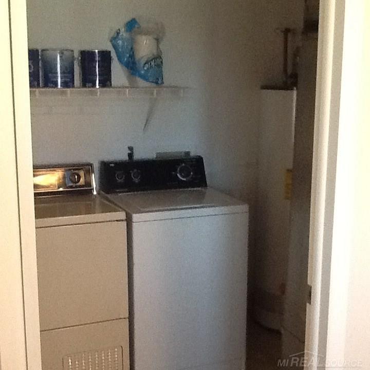 1613 O'Neil Circle, Unit 111 Rochester Hills, MI 48307 - Photo 24 of 33