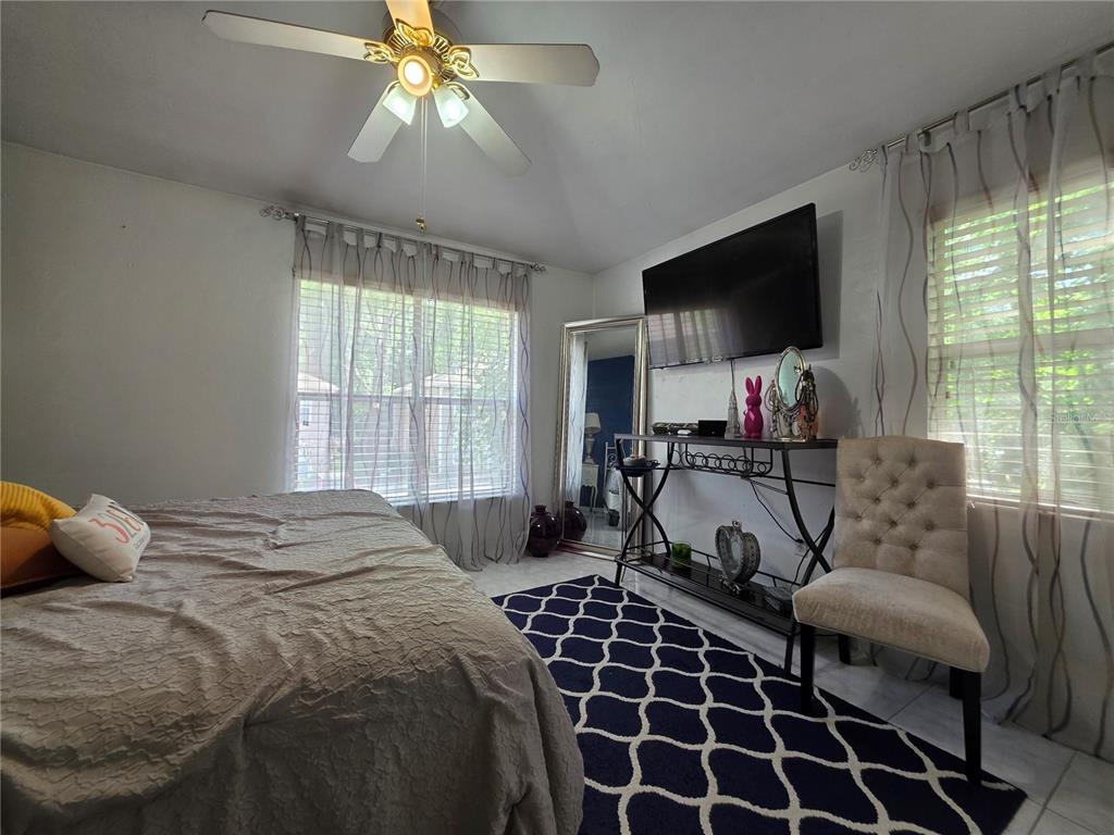 4415 Southwest 34th Street, Unit 410 Gainesville, FL 32608 - Photo 17 of 23