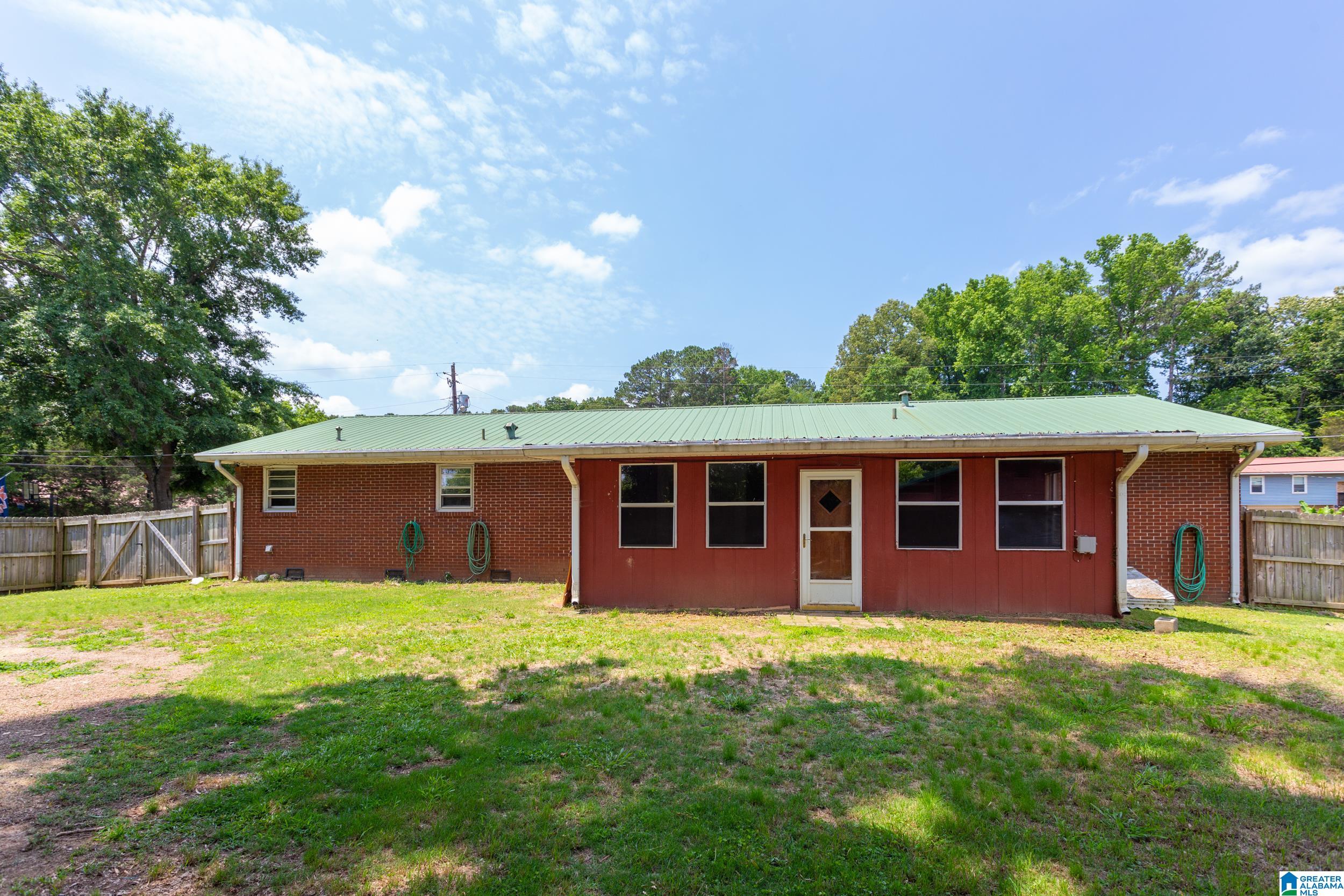 15 Carriage Road Anniston, AL 36206 - Photo 26 of 38