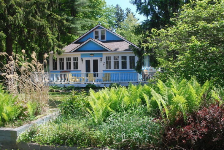 15817 Lakeshore Road Union Pier, MI 49129 - Photo 29 of 37 Lush landscaping