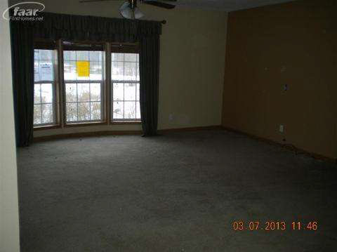 13282 North Irish Road Millington, MI 48746 - Photo 5 of 9 20353577-4.JPG