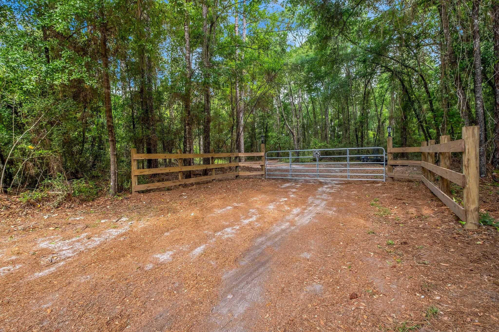 4170 Natural Bridge Road Tallahassee, FL 32305 - Photo 2 of 23