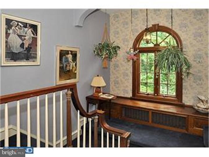 431 Clement Road Jenkintown, PA 19046 - Photo 10 of 22 View
