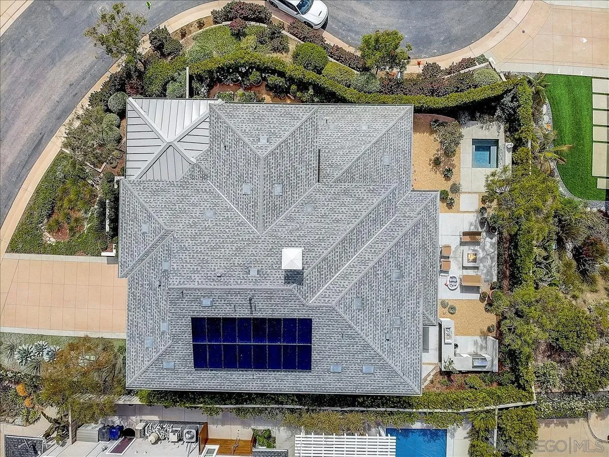 656 Jocelyn Way Encinitas, CA 92024 - Photo 35 of 35 a red brick building with glass windows