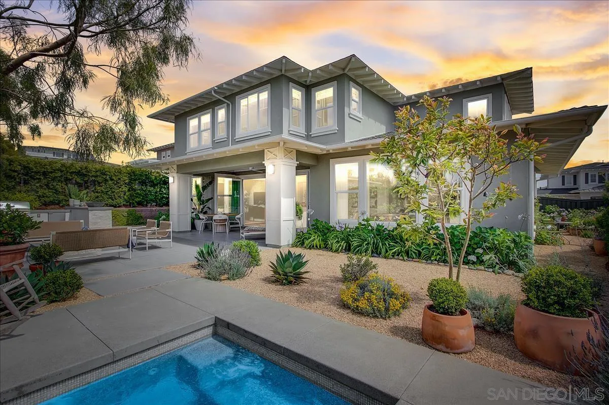 656 Jocelyn Way Encinitas, CA 92024 - Photo 4 of 35 a front view of a house with sitting area and garden