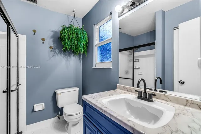 $525,000 | 12911 Southwest 17th Place, Davie, FL 33325